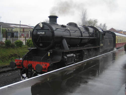 42968