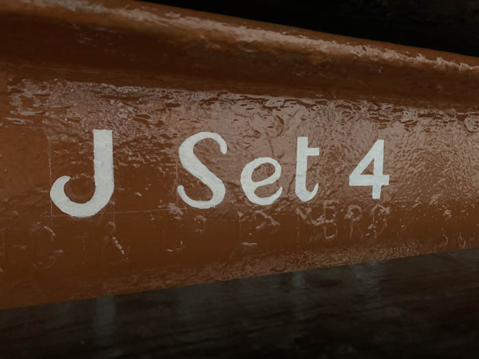 J Set 4 signwritten on the solebar