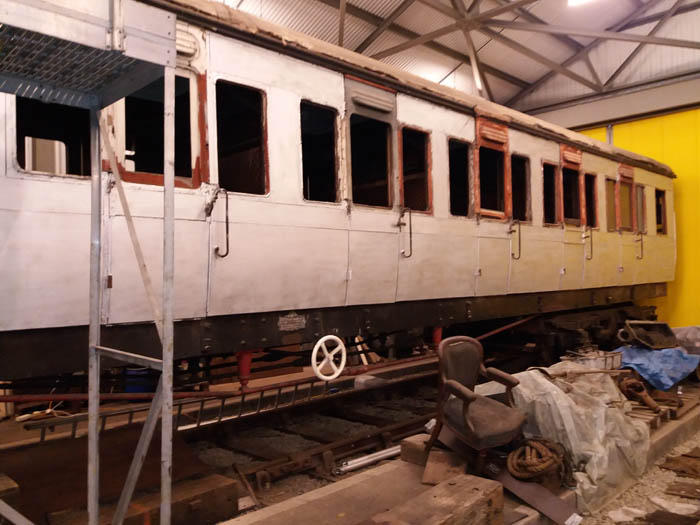 Carriage in primer